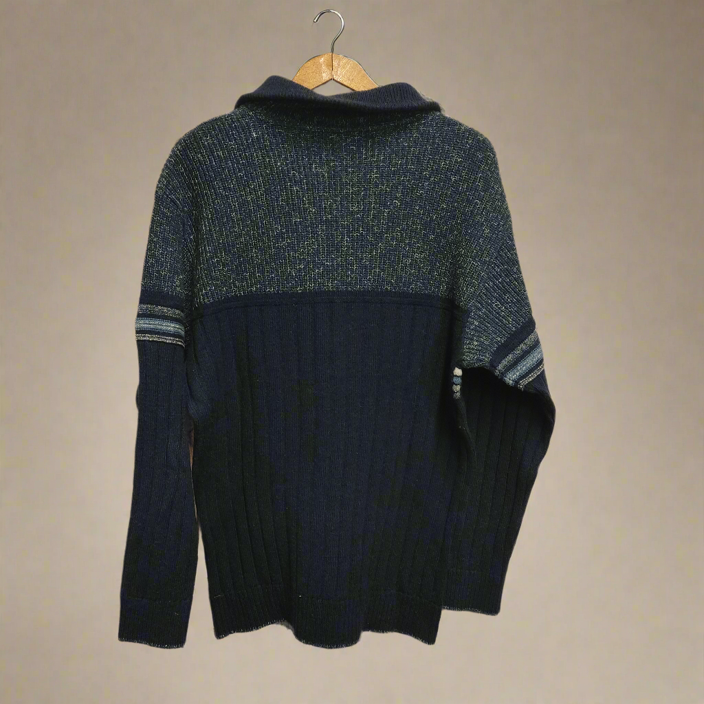 weather forecast dark blue pullover