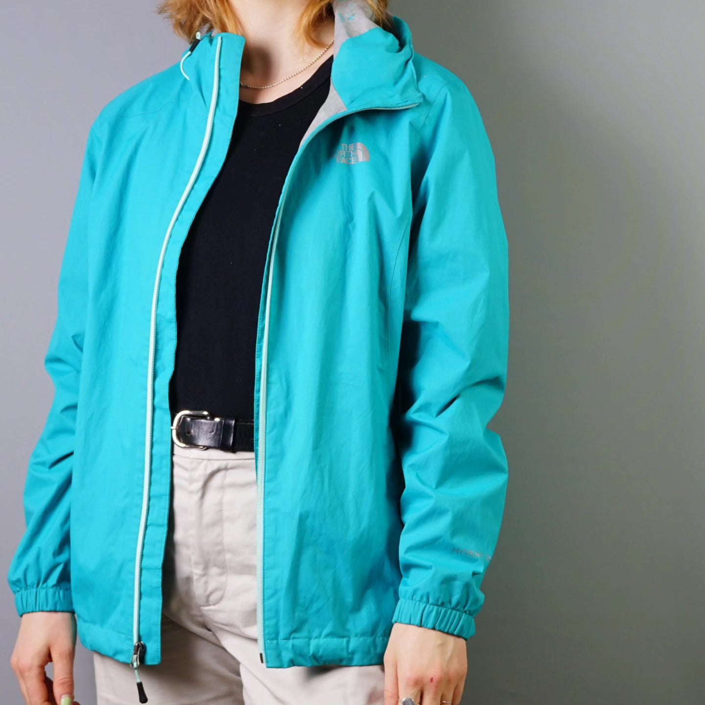 northface turquoise windbreaker